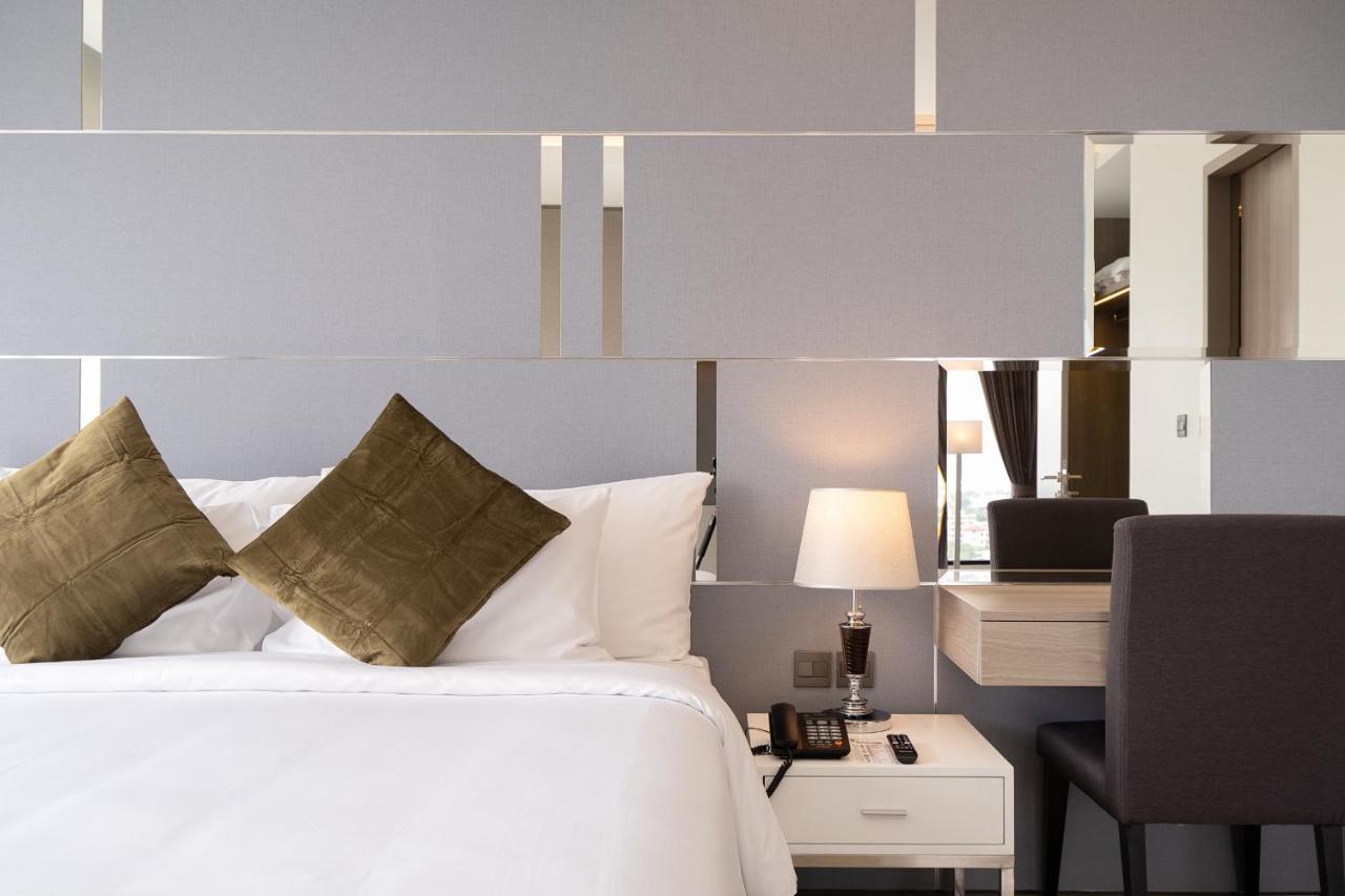 Thaya Hotel Bangkok Dış mekan fotoğraf