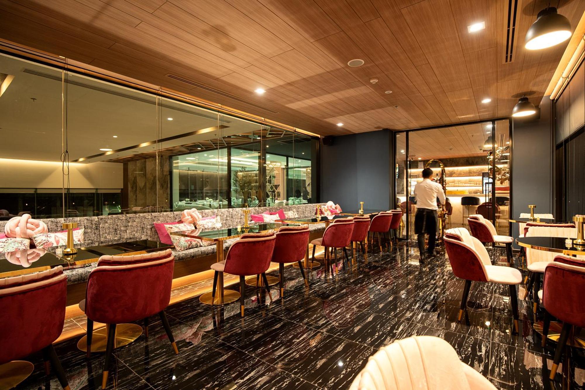 Thaya Hotel Bangkok Dış mekan fotoğraf