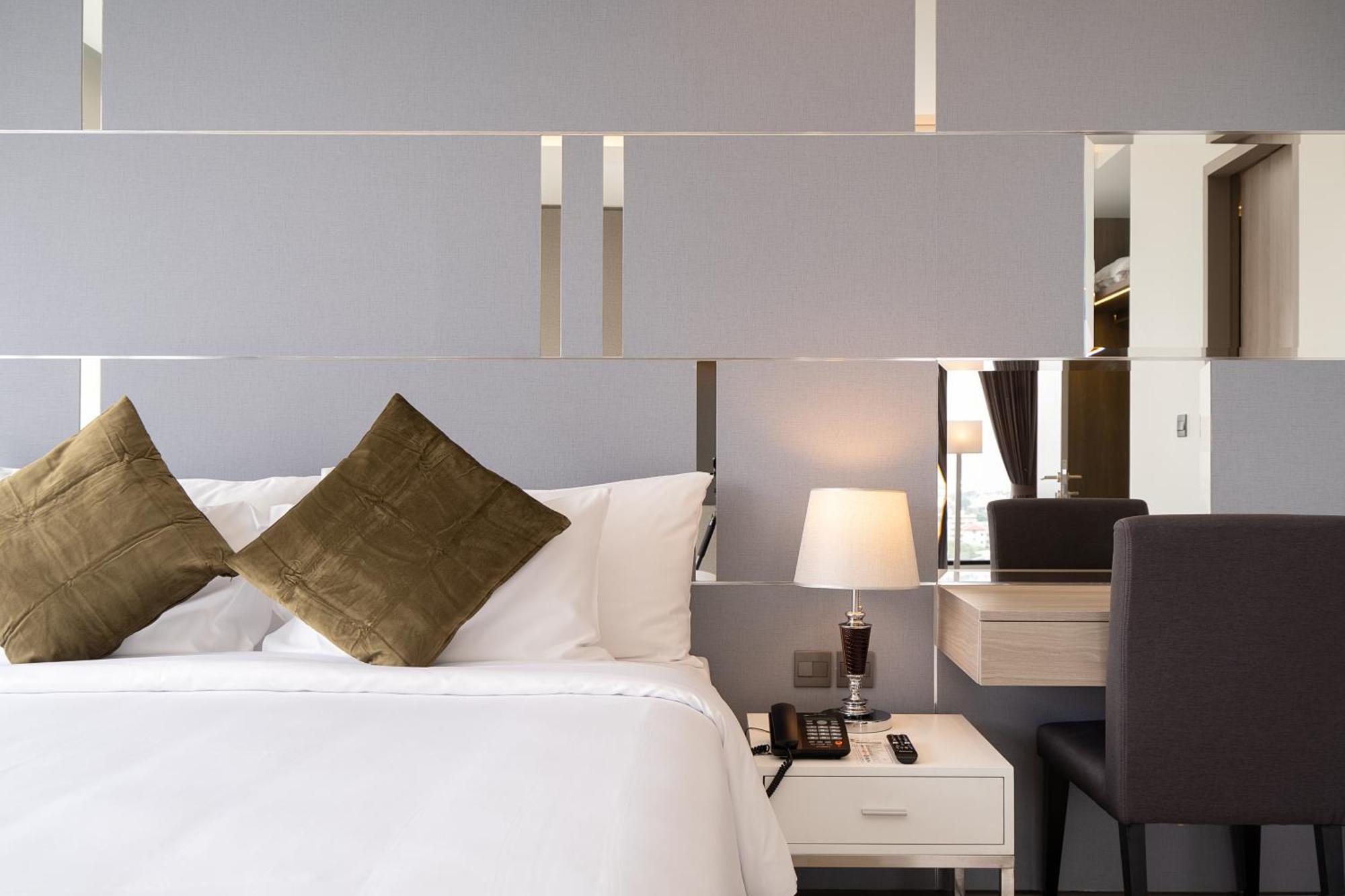 Thaya Hotel Bangkok Dış mekan fotoğraf