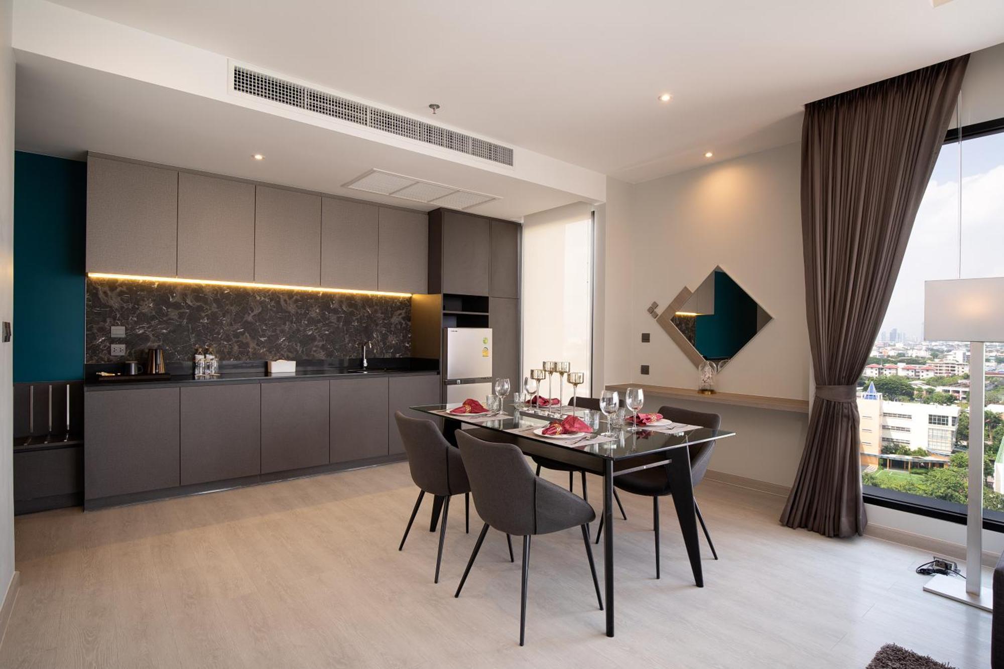 Thaya Hotel Bangkok Dış mekan fotoğraf