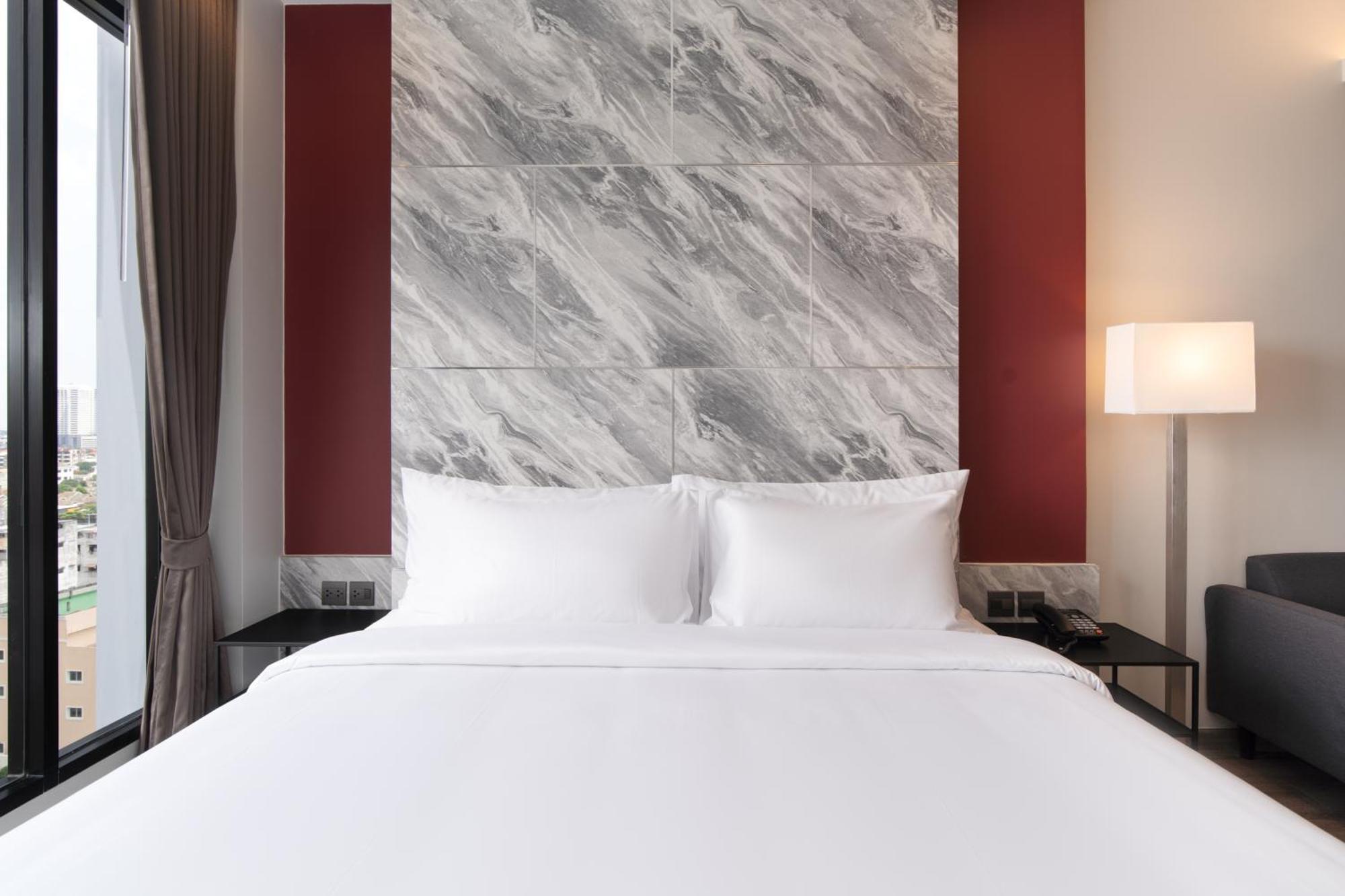 Thaya Hotel Bangkok Dış mekan fotoğraf